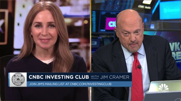 Jim Cramer: Avoid 'clown companies' with no earnings, look for tech buys