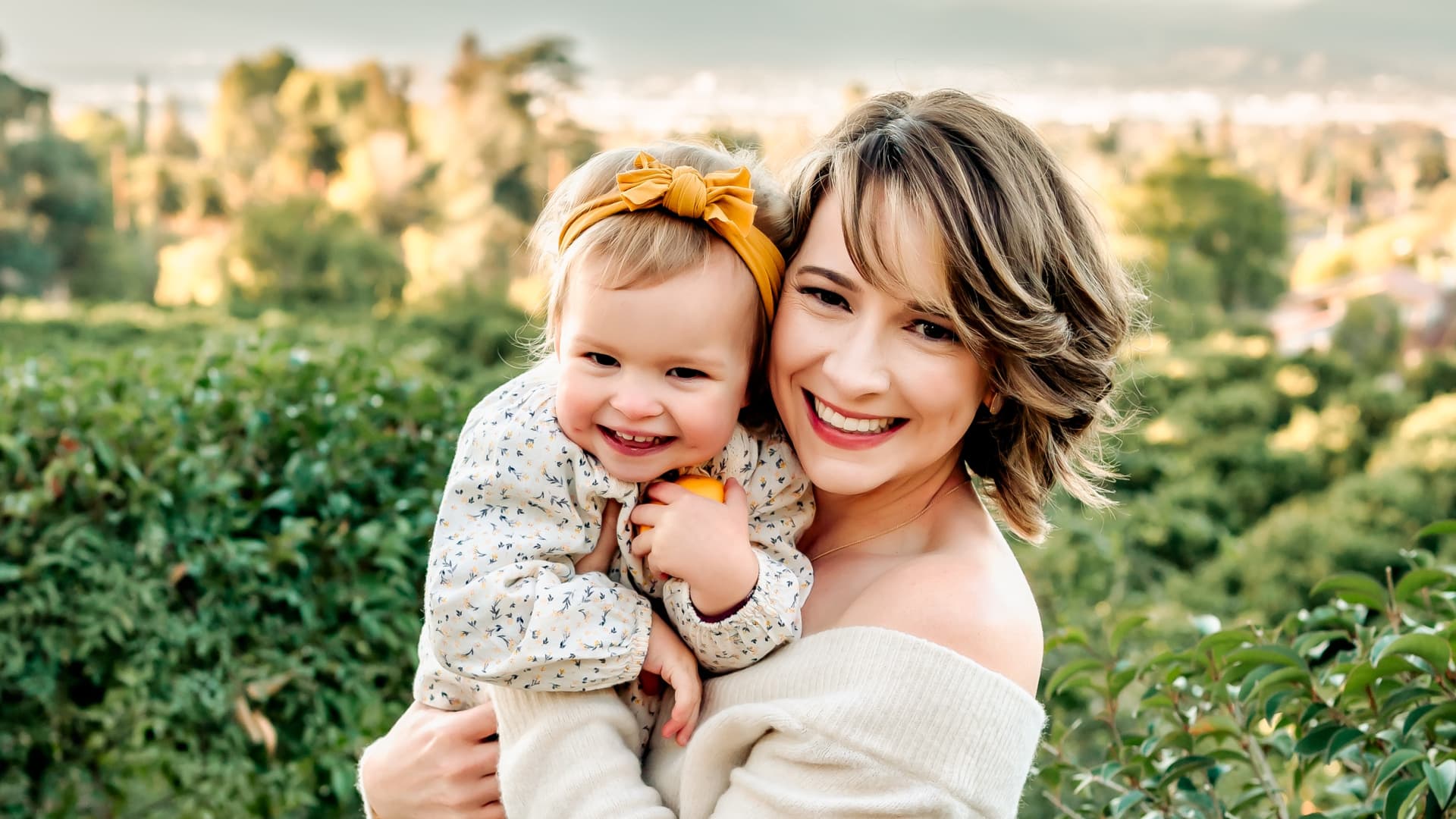 The No. 1 piece of side hustle advice, from 2 moms who make thousands in passive income