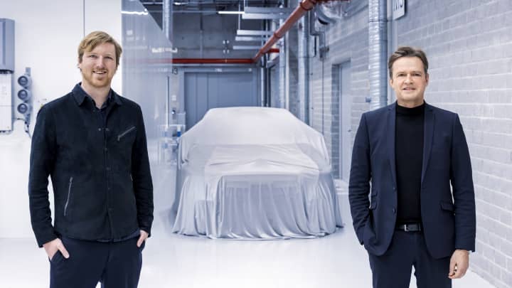 Shares of autonomous driving tech company Luminar surge on Mercedes-Benz deal