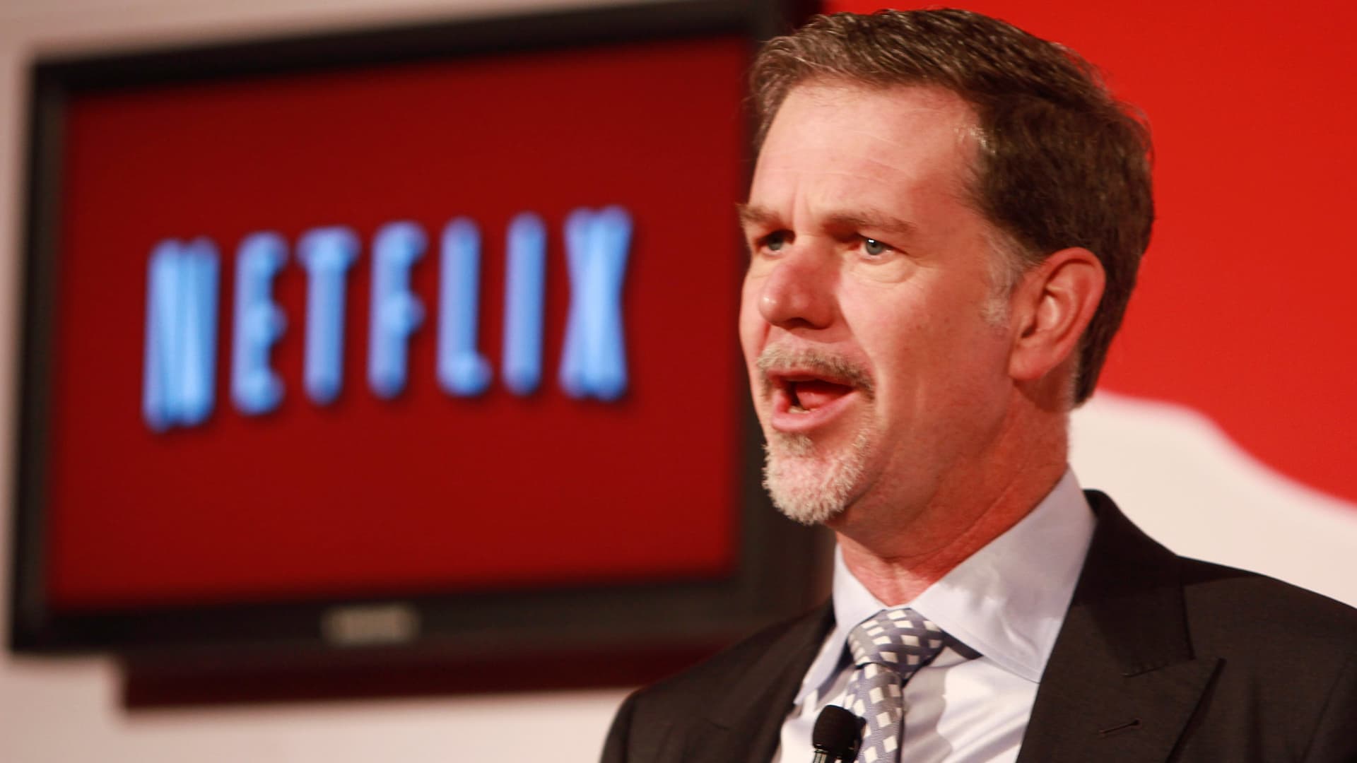 Netflix estimates 100 million households are sharing passwords and suggests a gl..
