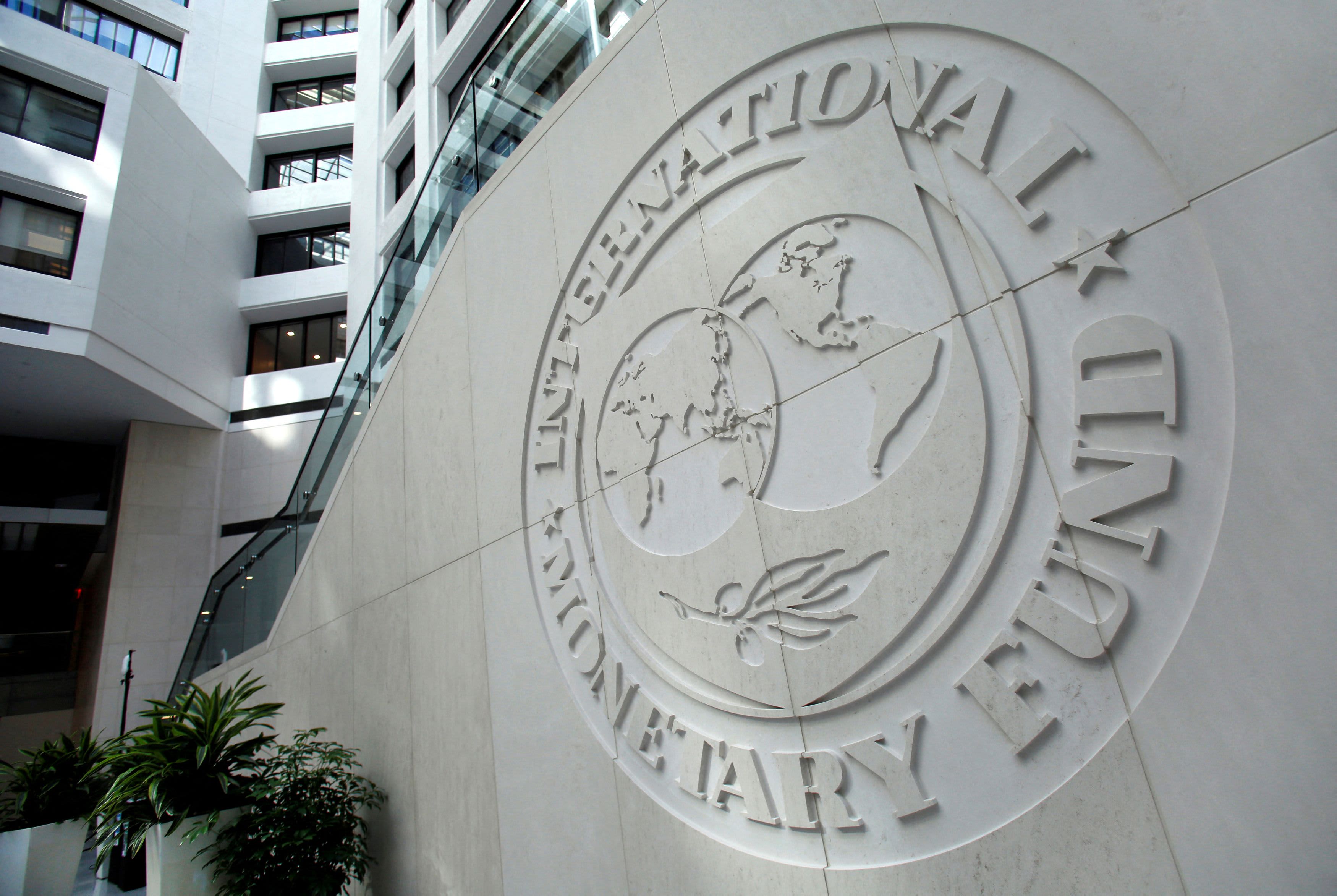 IMF menaikkan perkiraan PDB Tiongkok setelah langkah kebijakan Beijing