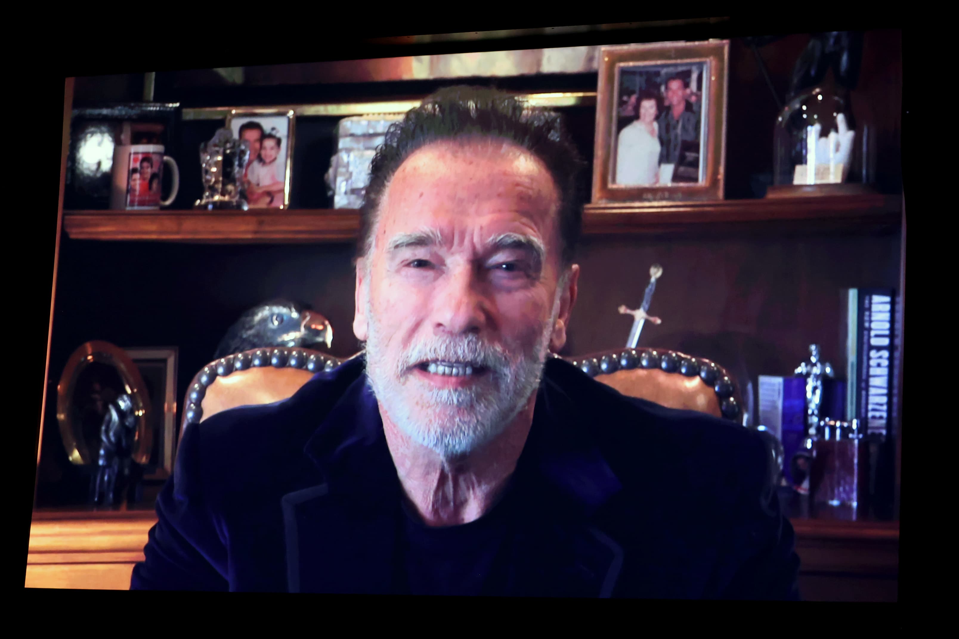 Arnold Schwarzenegger involucrado en un accidente automovilístico en Los Ángeles