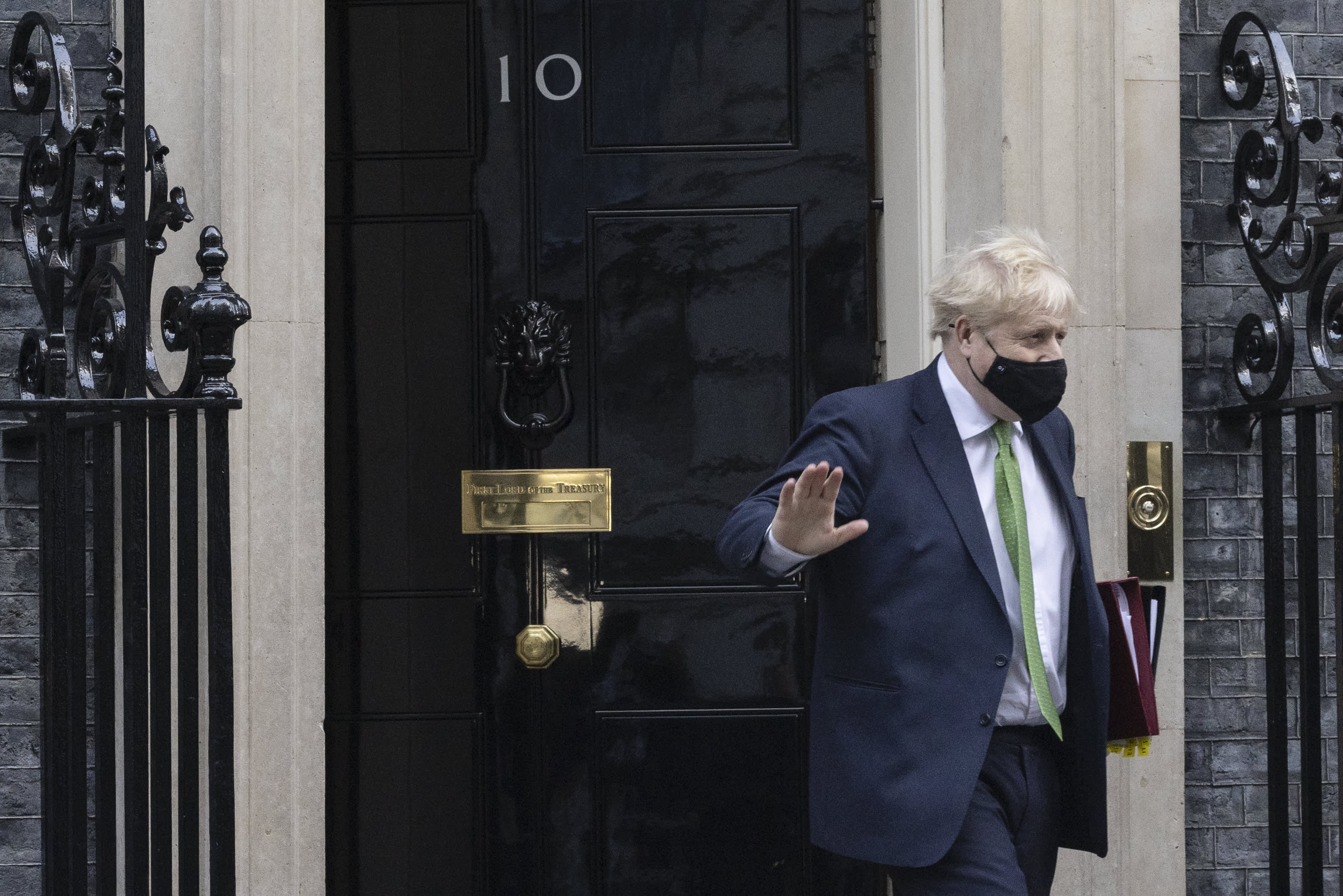 La police de Londres enquête sur les soirées de clôture de Downing Street