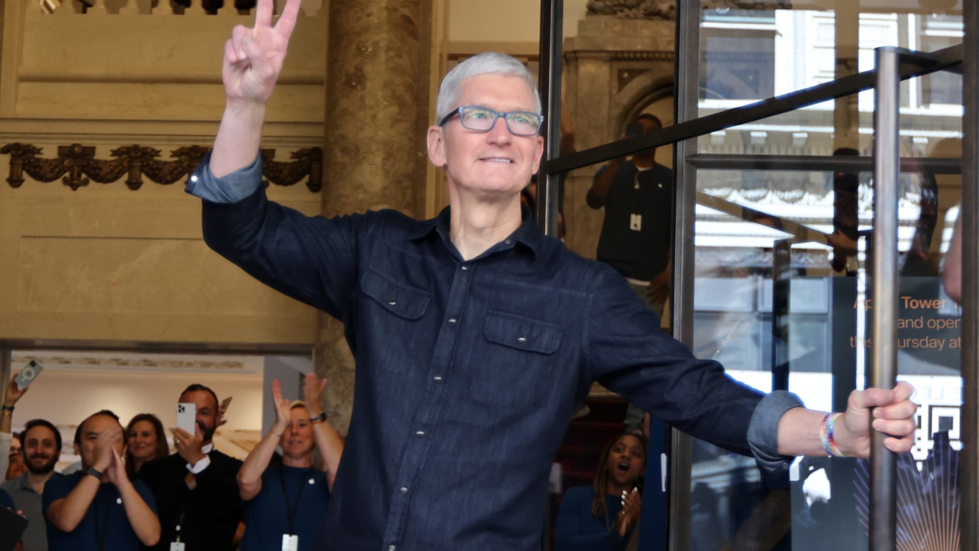 How Apple earnings can grow even if iPhone growth goes to zero