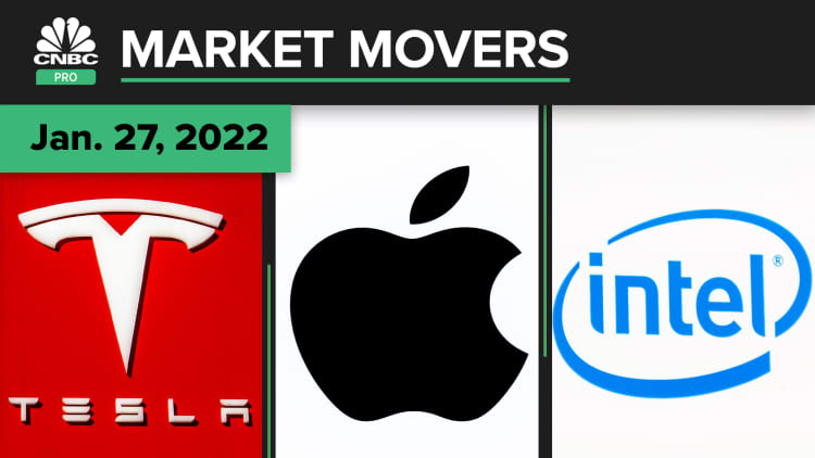 Tesla, Apple, and Intel are some of today's picks: Pro Market Movers Jan. 27