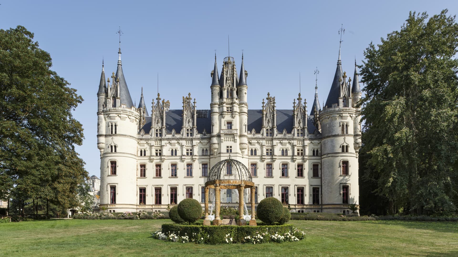 Chateau des Joyaux in France's Loire Valley