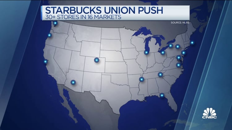 More Starbucks employees seek to unionize
