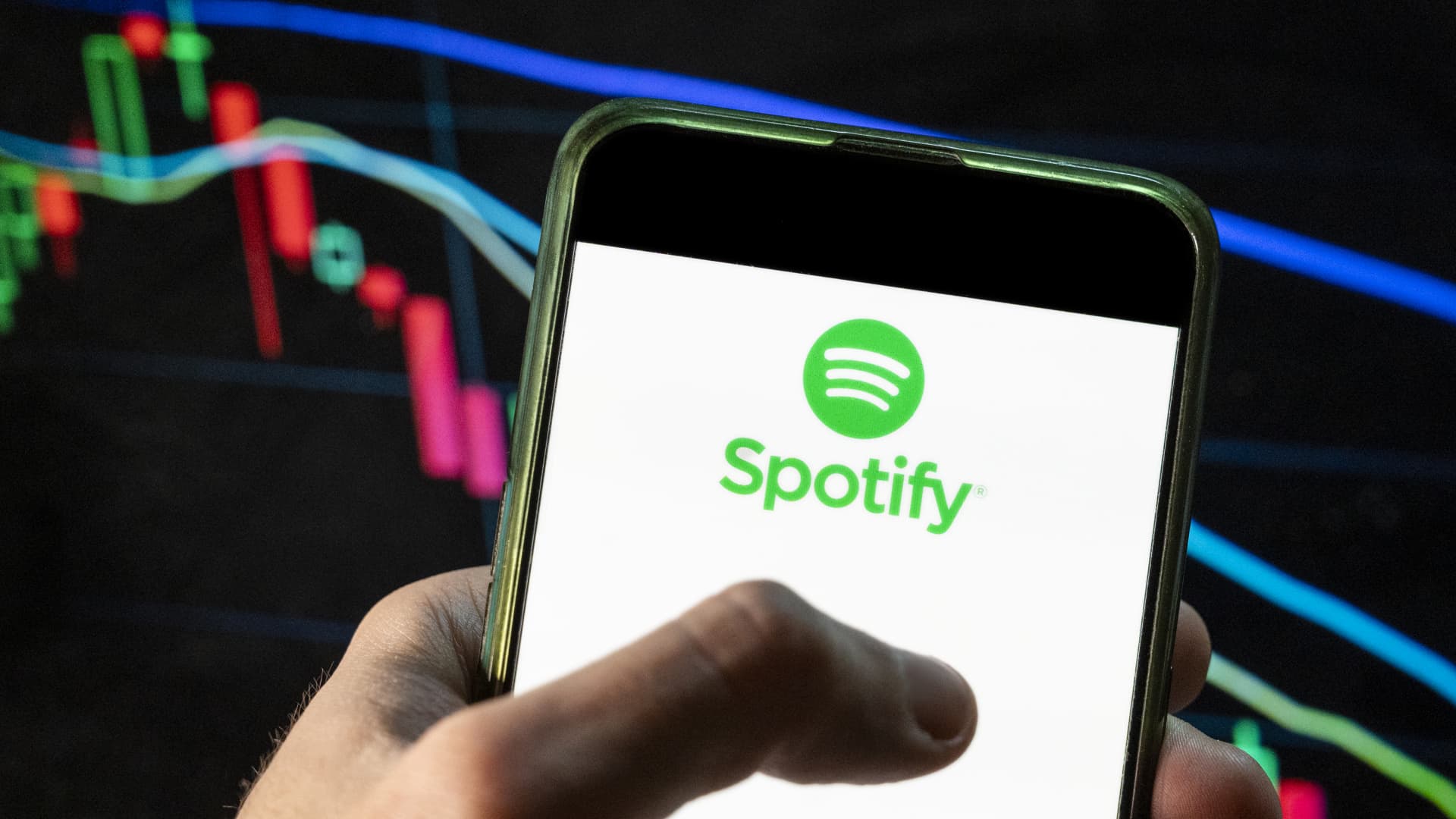 Spotify shares fall on revenue miss and weak guidance