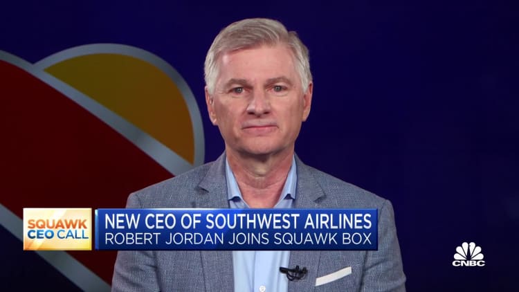 Watch CNBC's full interview with Southwest Airlines CEO Robert Jordan