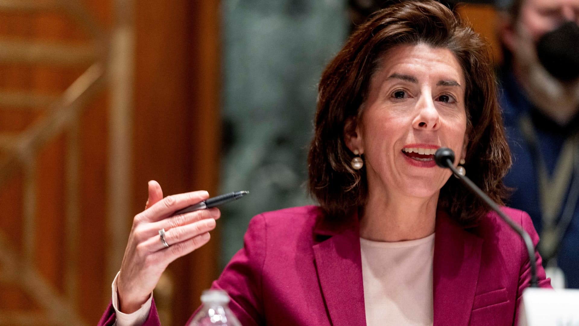 Gina Raimondo warns US need to secure the future of the chip industry