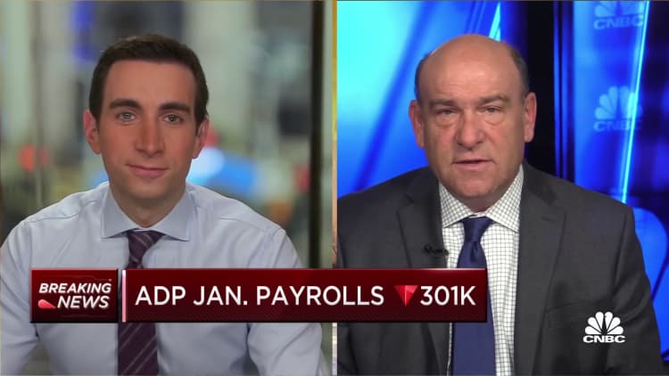 ADP: Private payrolls cut 301,000 jobs in January, first monthly loss since 2020