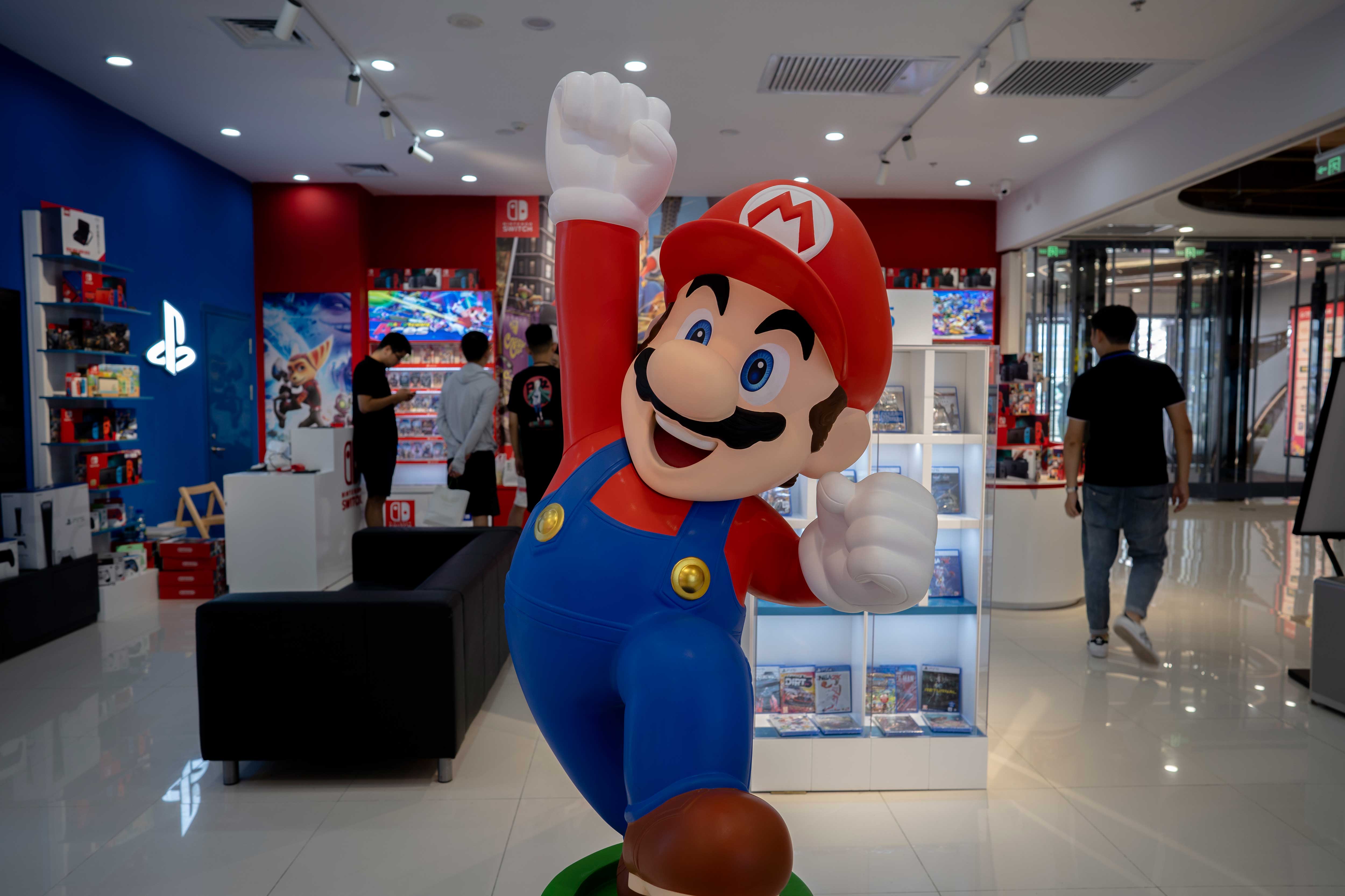 Analysis: Nintendo Bets on TV App to Sell Pricey Wii U
