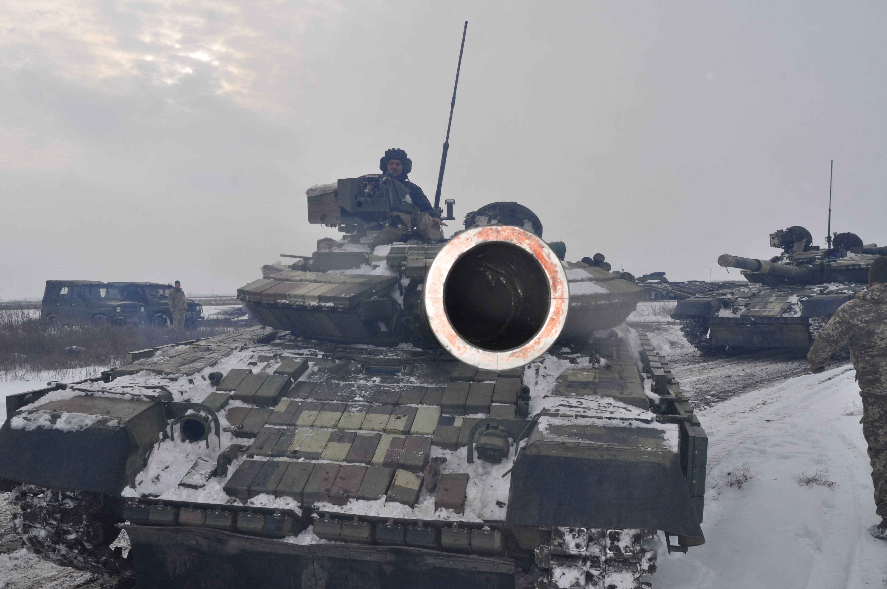 Lầu Năm Góc ra lệnh rút các lực lượng Mỹ ở Ukraine
