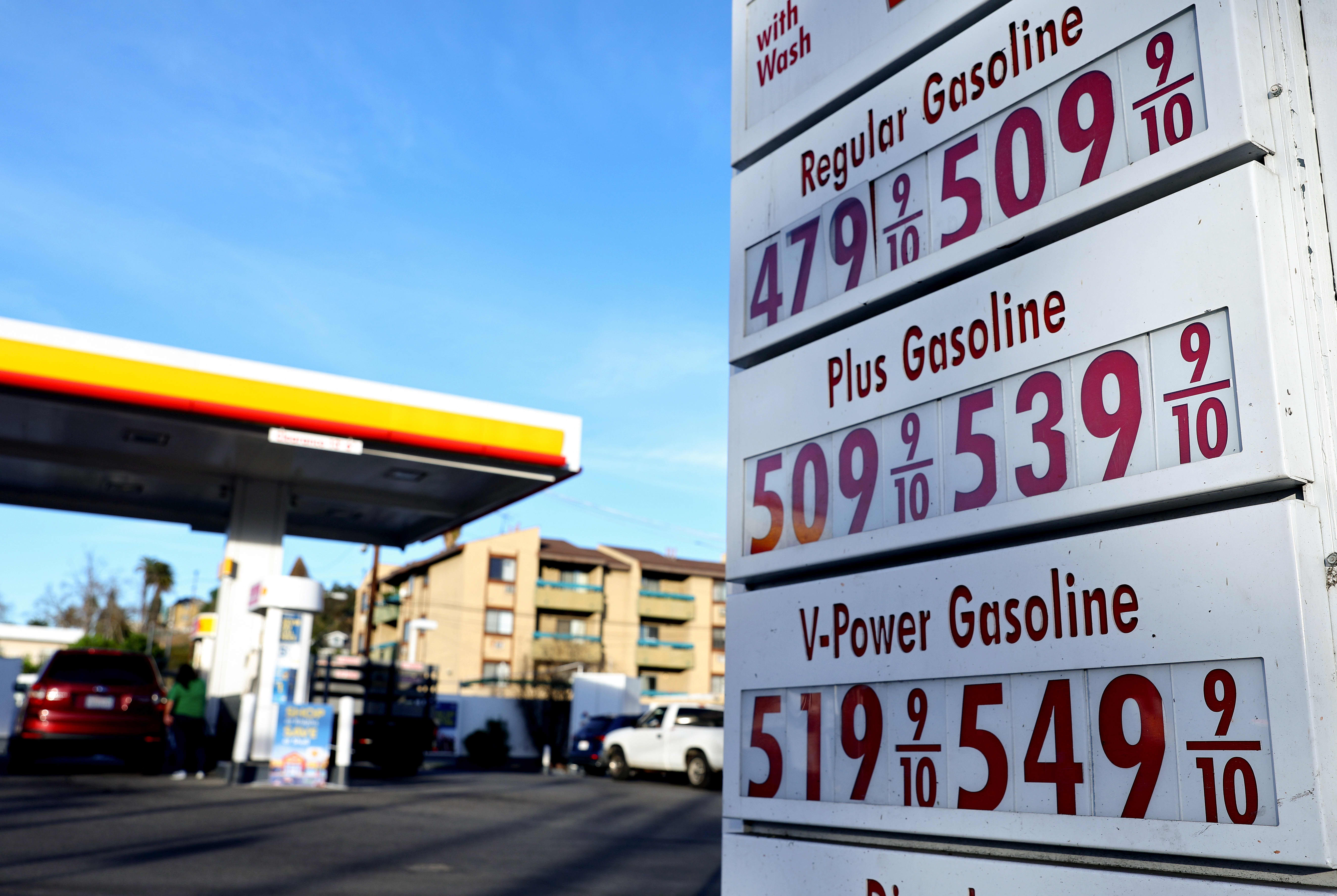 Inflation, high gas prices contributing to financial anxiety