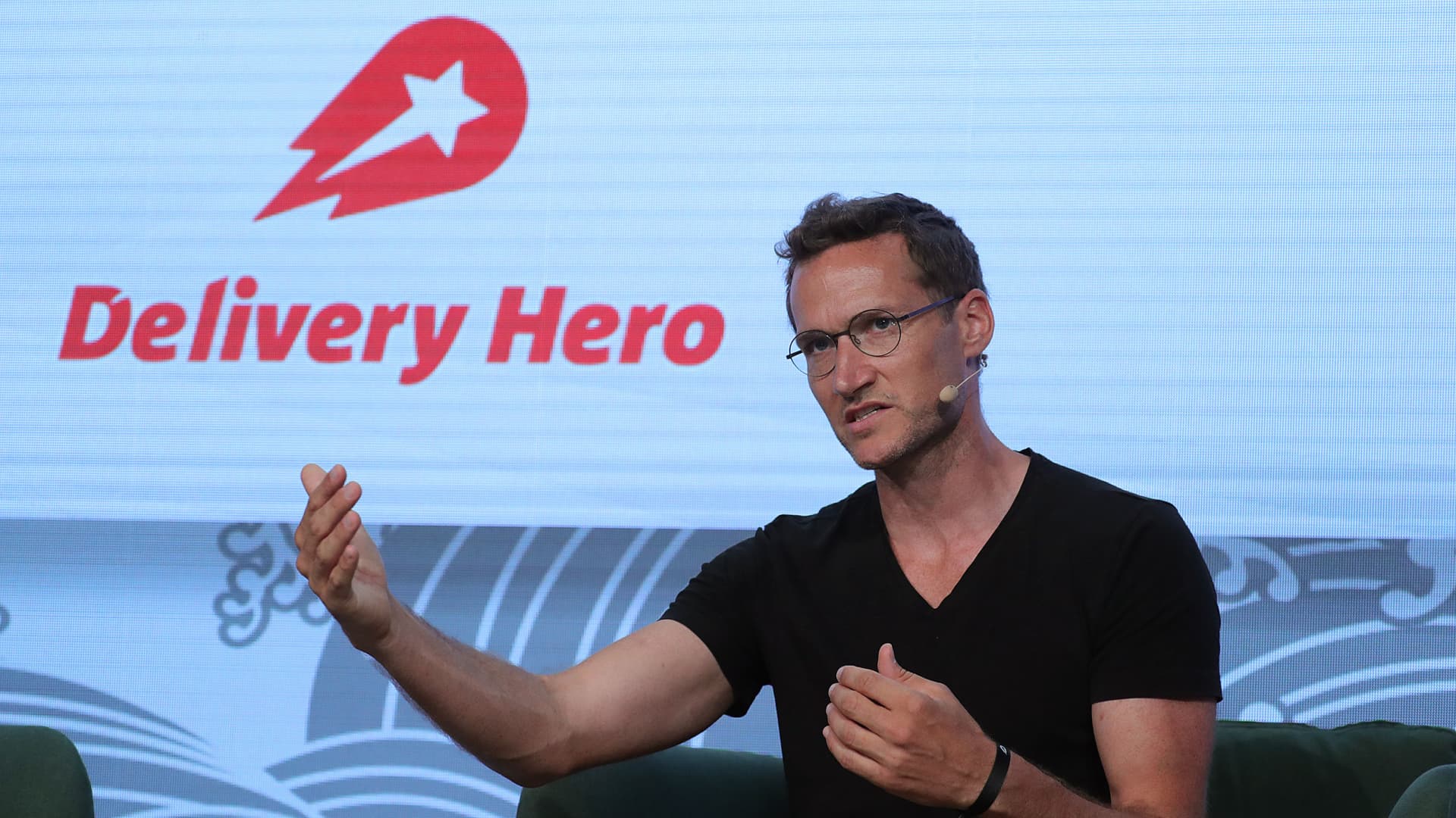 Delivery Hero says it hit 2023 sales growth targets in early results after 26% stock plunge