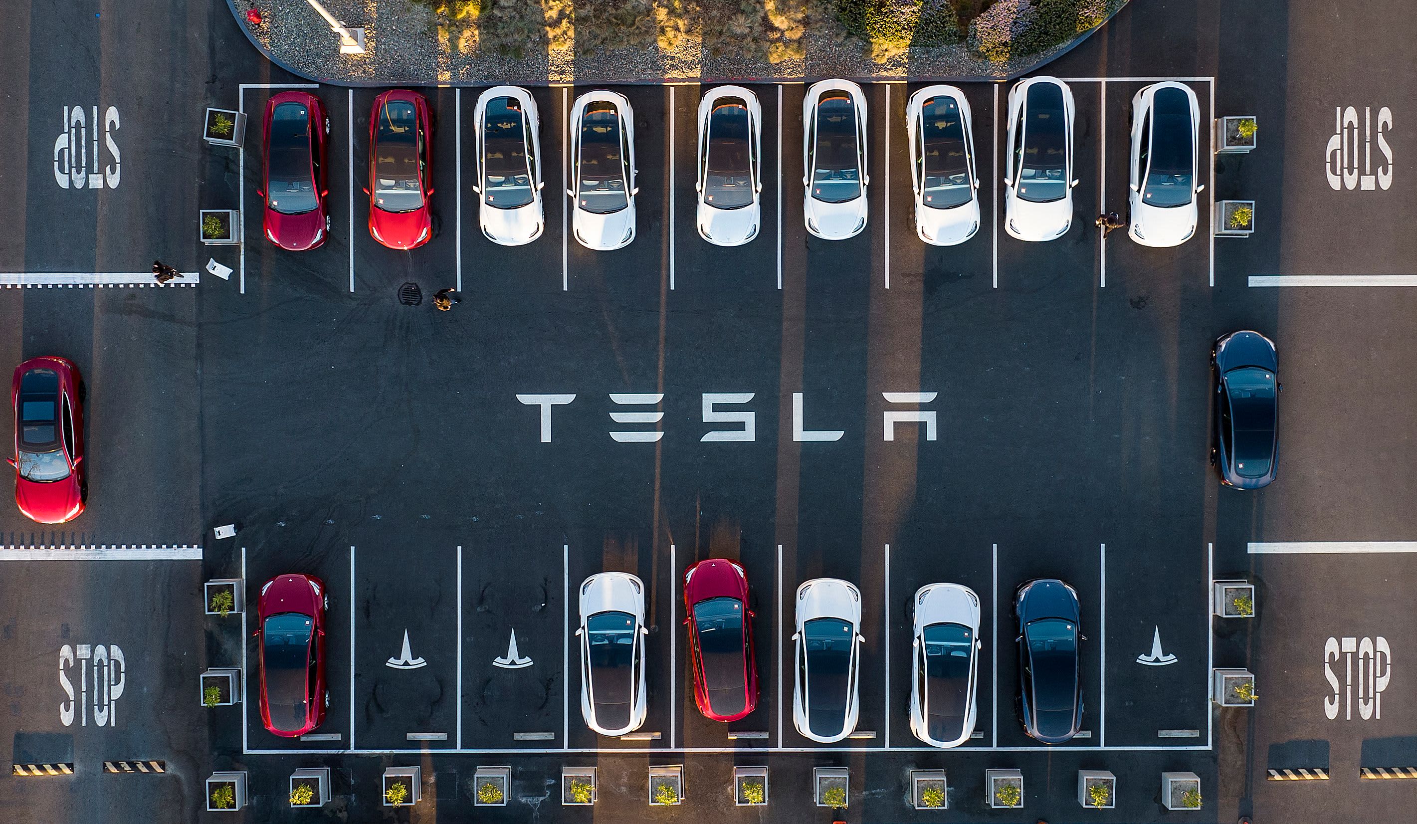 Tesla and EPA reach a settlement after Clean Air Act violations