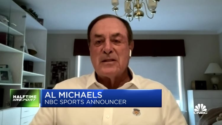 I've never seen the NFL hotter than it is right now, says NBC's Al Michaels