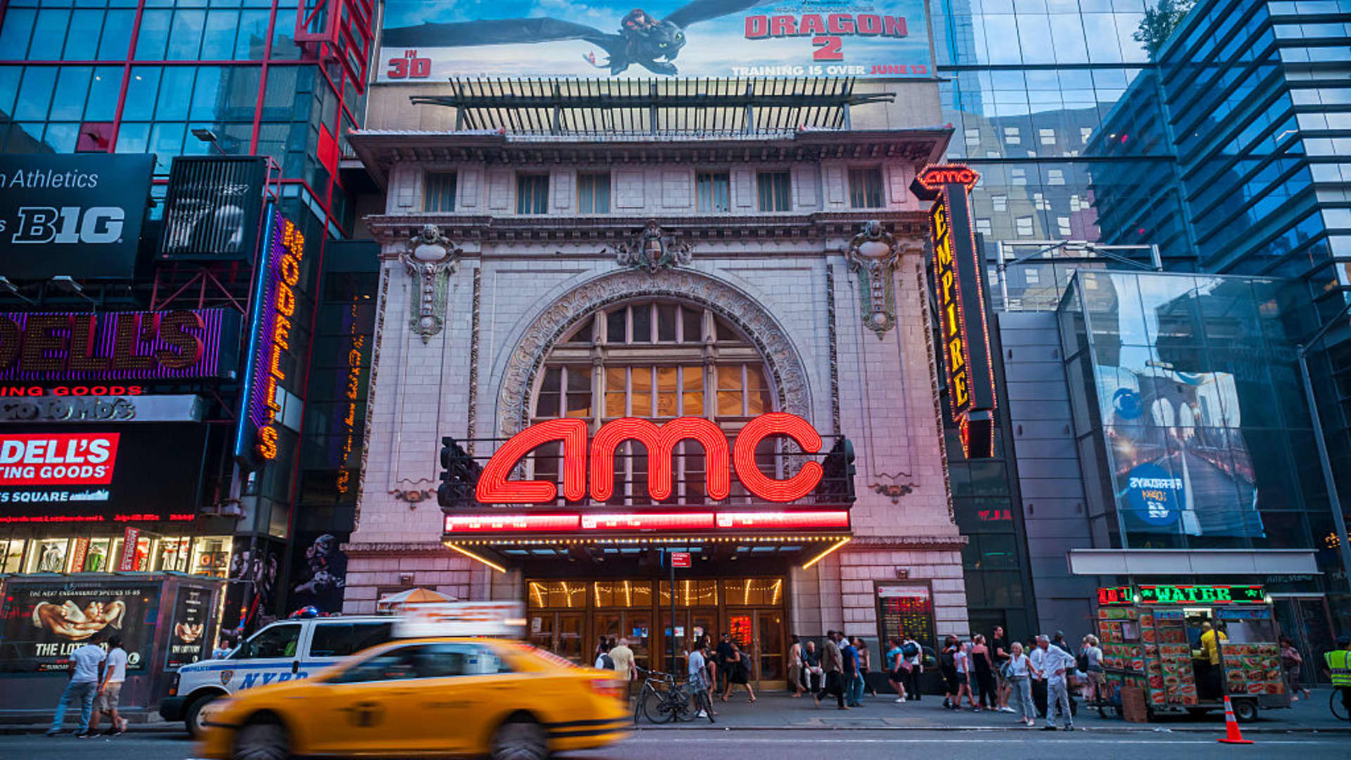AMC Entertainment stock falls, hits 52-week low