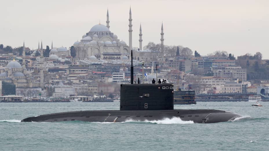 Russian Navy's diesel-electric submarine Rostov-on-Don sails in Bosphorus, on its way to the Black Sea, in Istanbul, Turkey February 13, 2022.