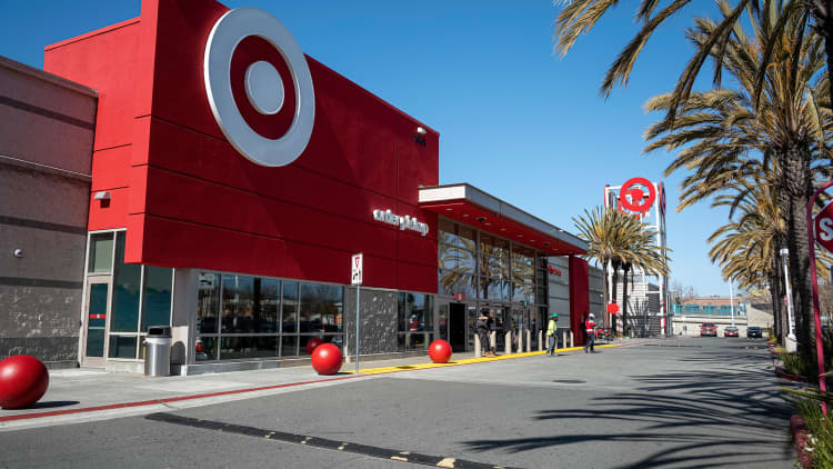 Target shares surge after reporting Q4 earnings