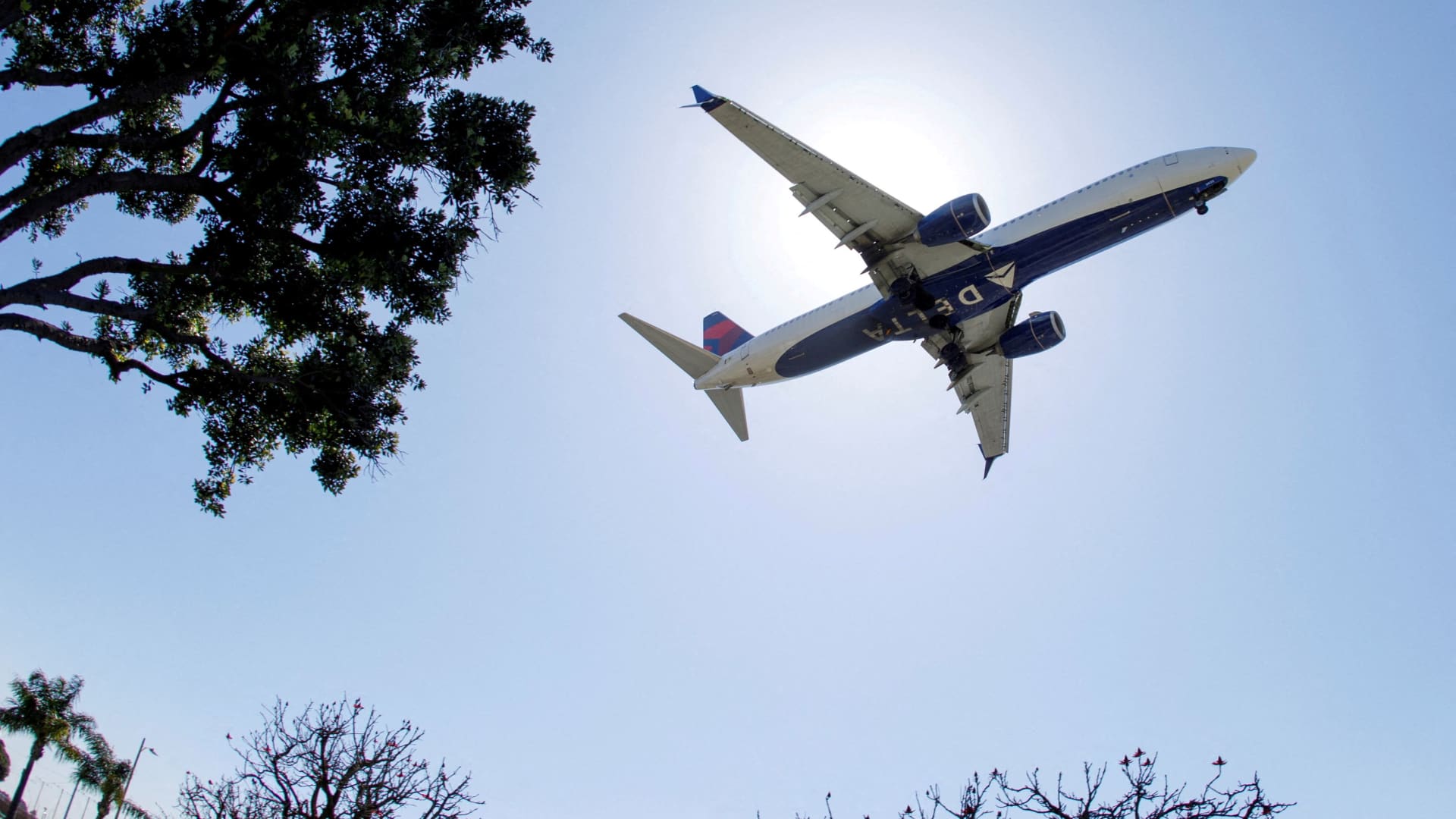 Delta ends $200 health insurance surcharge on unvaccinated employees
