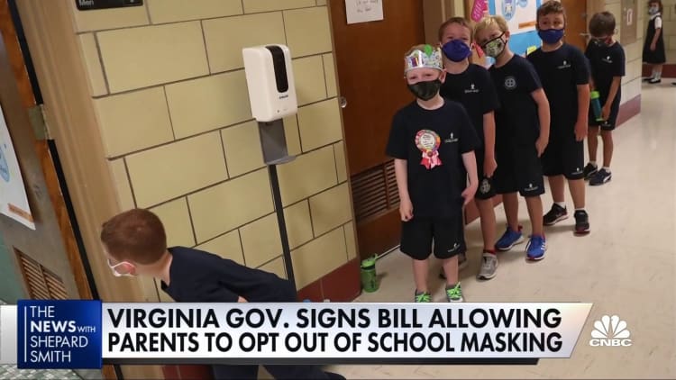 Virginia governor signs bill allowing parents to opt out of school masking