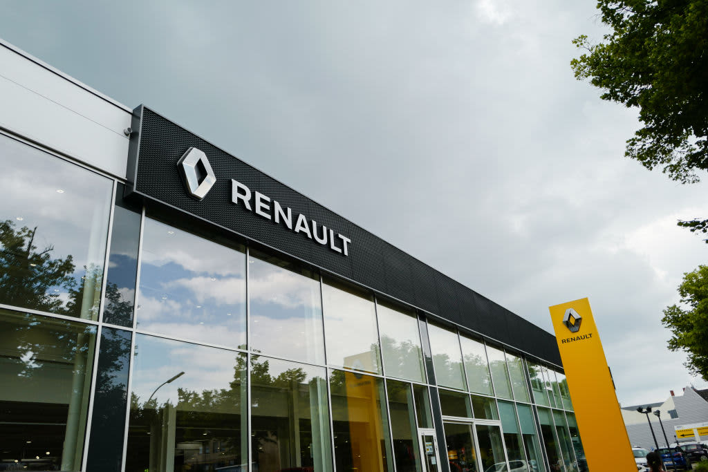 Photo of Renault-Aktien steigen um 7 %, da der Autohersteller eine Dividendenerhöhung plant
