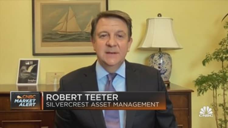 Silvercrest's Robert Teeter: Investors should still watch earnings for signs of market performance