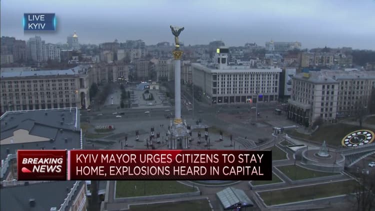 Air raid sirens sound in Ukraine capital Kyiv