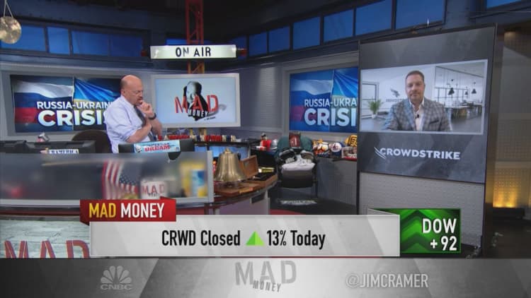 Watch Jim Cramer's full interview with CrowdStrike CEO George Kurtz