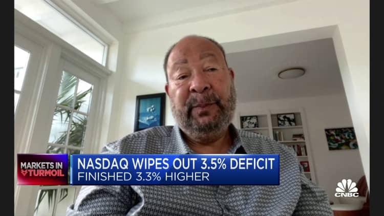Fed will likely hike rates in moderation: Fmr. Time Warner CEO Dick Parsons