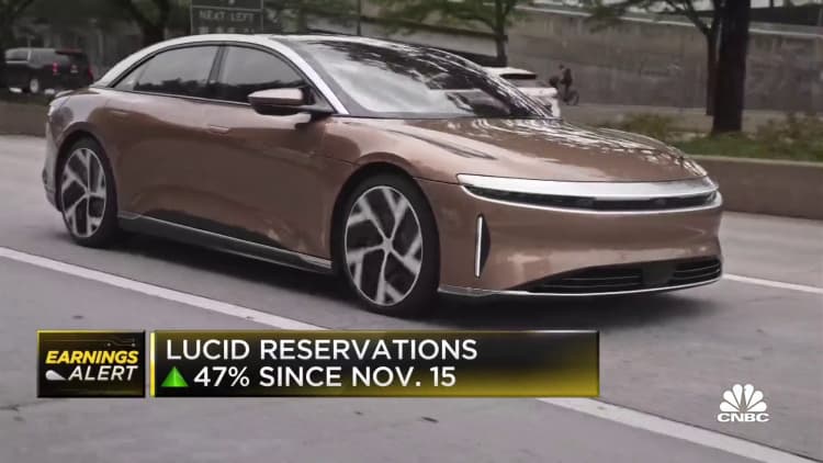 Lucid shares fall after slashing 2022 electric vehicle production guidance