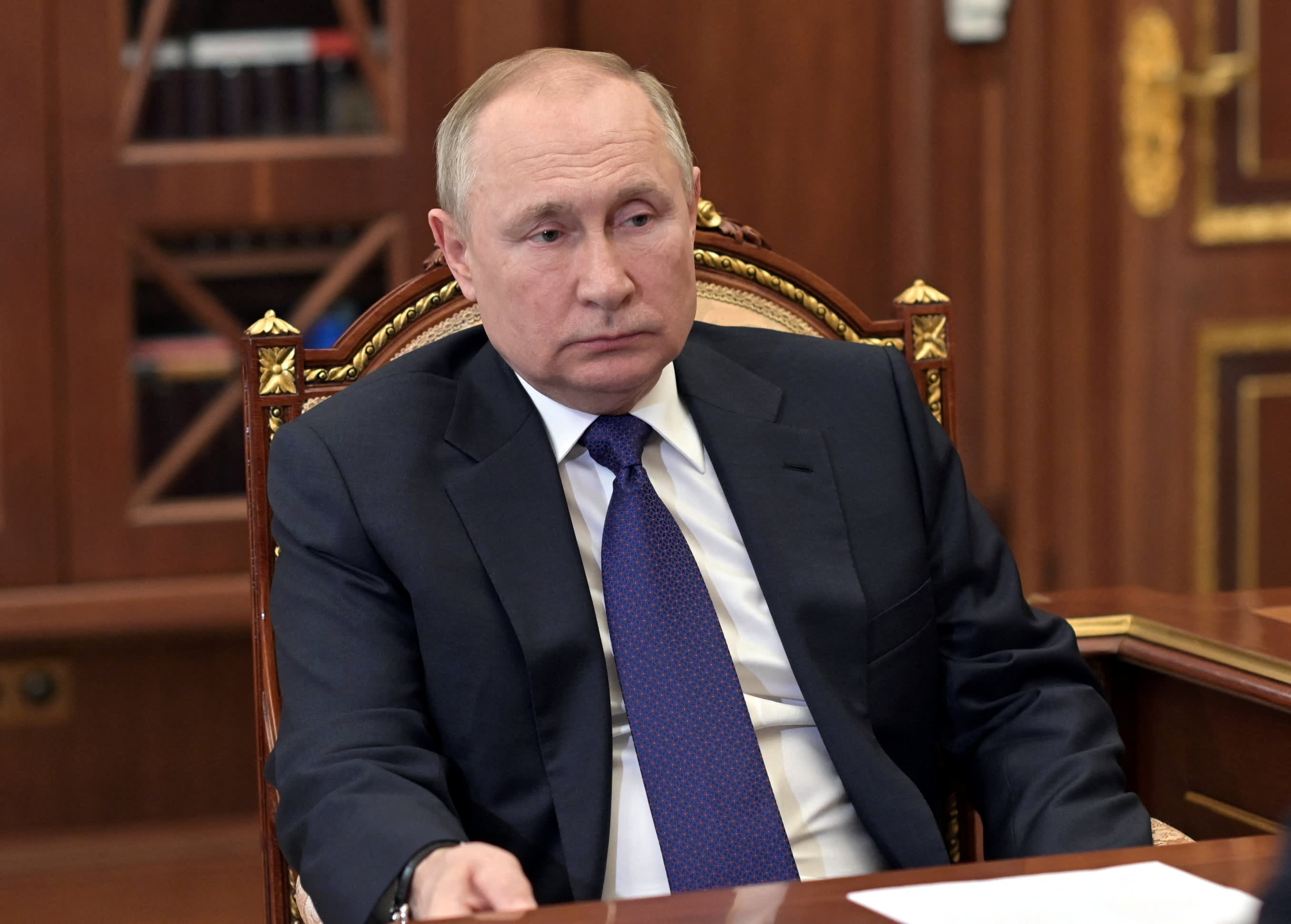 Facebook bans death threats on Russia leader Putin despite ...