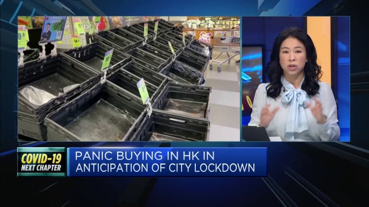 Panic buying in Hong Kong in anticipation of city lockdown