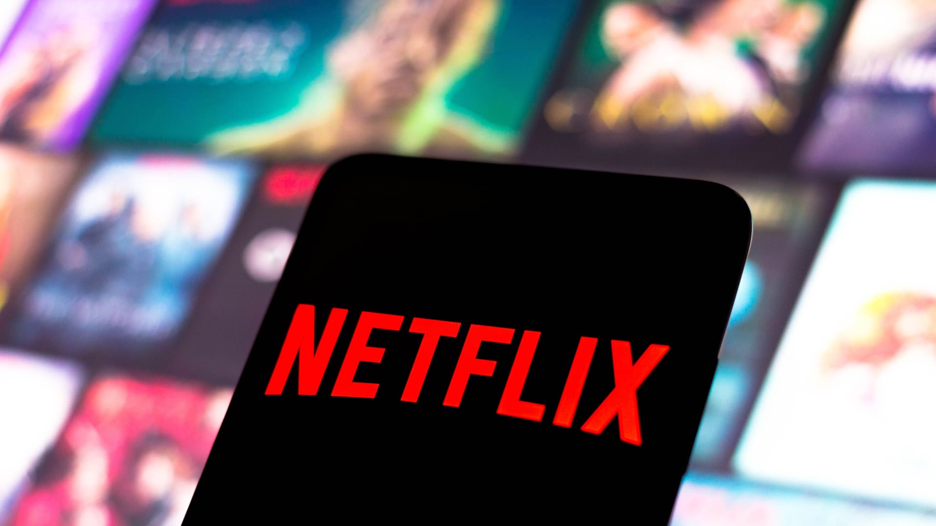 Netflix's test of streaming games is small, but it's poised to be a big  deal