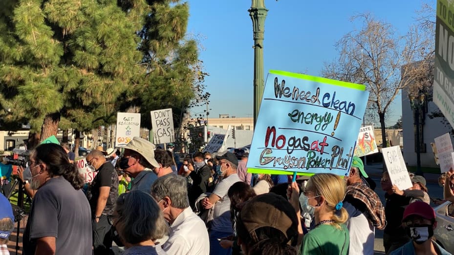 People gathered in Glendale in February to protest the city's approval to build a fossil-fueled power plant.