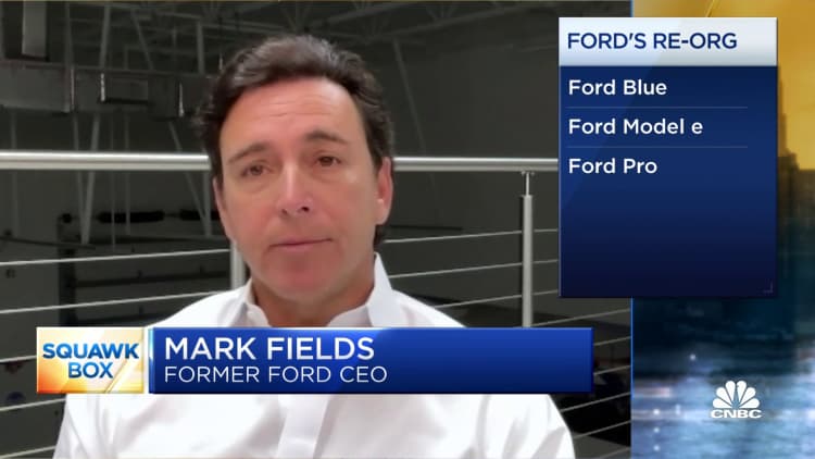 Ford's decision to split electric-vehicle business 'a really strong move,' says former CEO