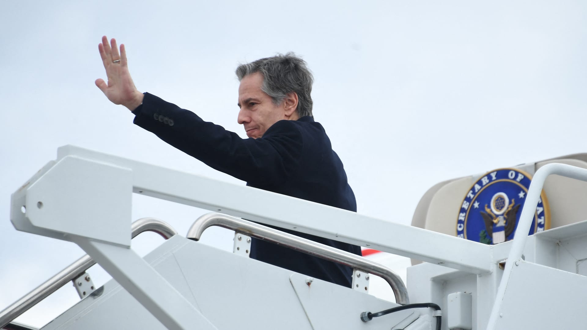 US Secretary of State Antony Blinken boards a military aircraft prior to departure from Joint Base Andrews in Maryland, March 3, 2022.