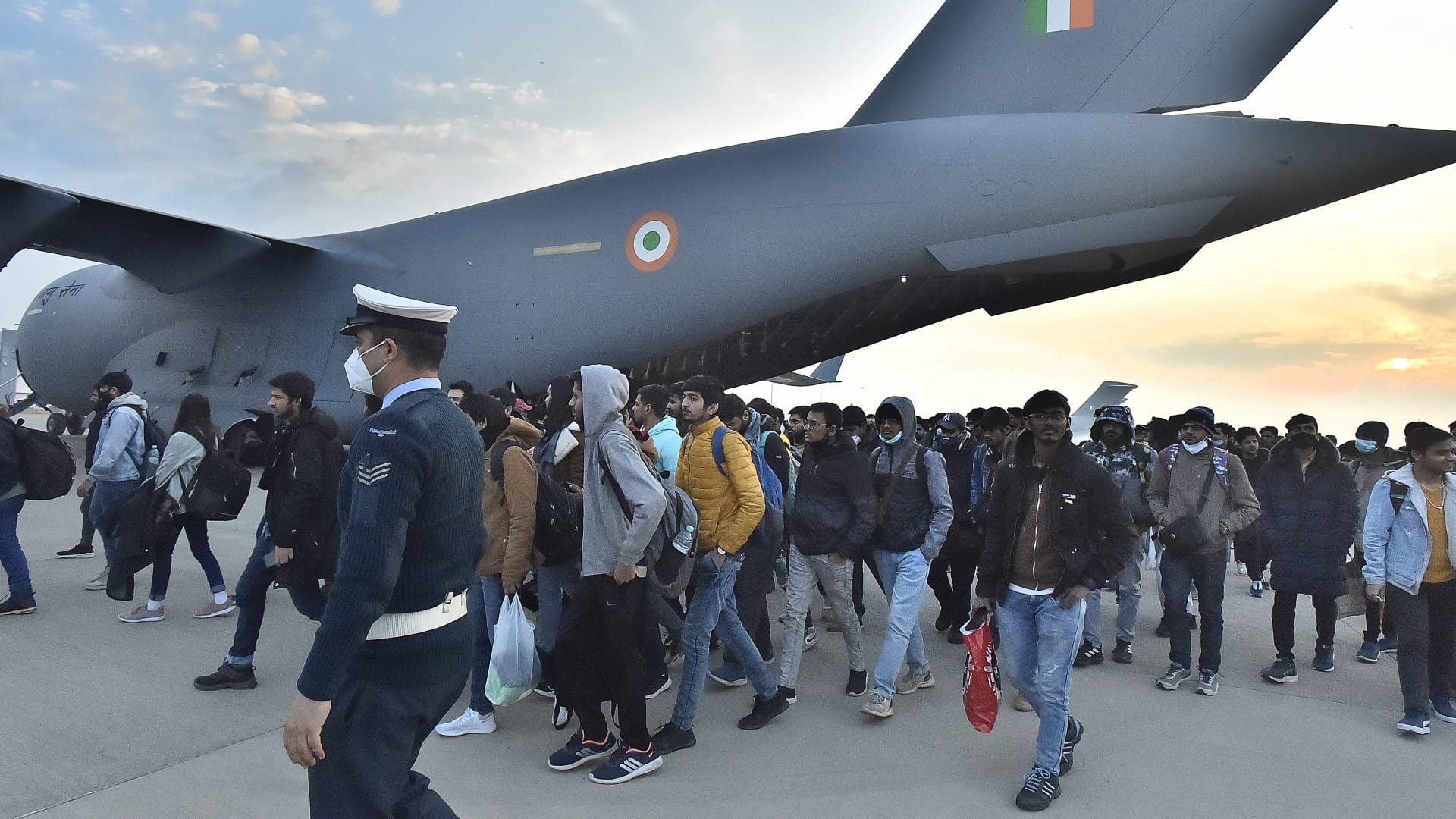 Indian Air forceaircraft, C-17 Globemaster, brings a batch of 200 stranded Indian students in Ukraine, at Hindon Air Force Station, on March 3, 2022 in New Delhi, India. 