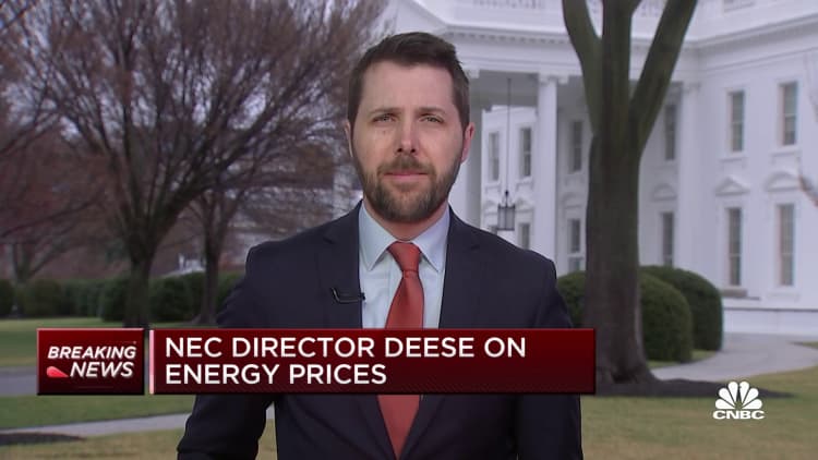 White House economic advisor Brian Deese breaks down new executive order on crypto