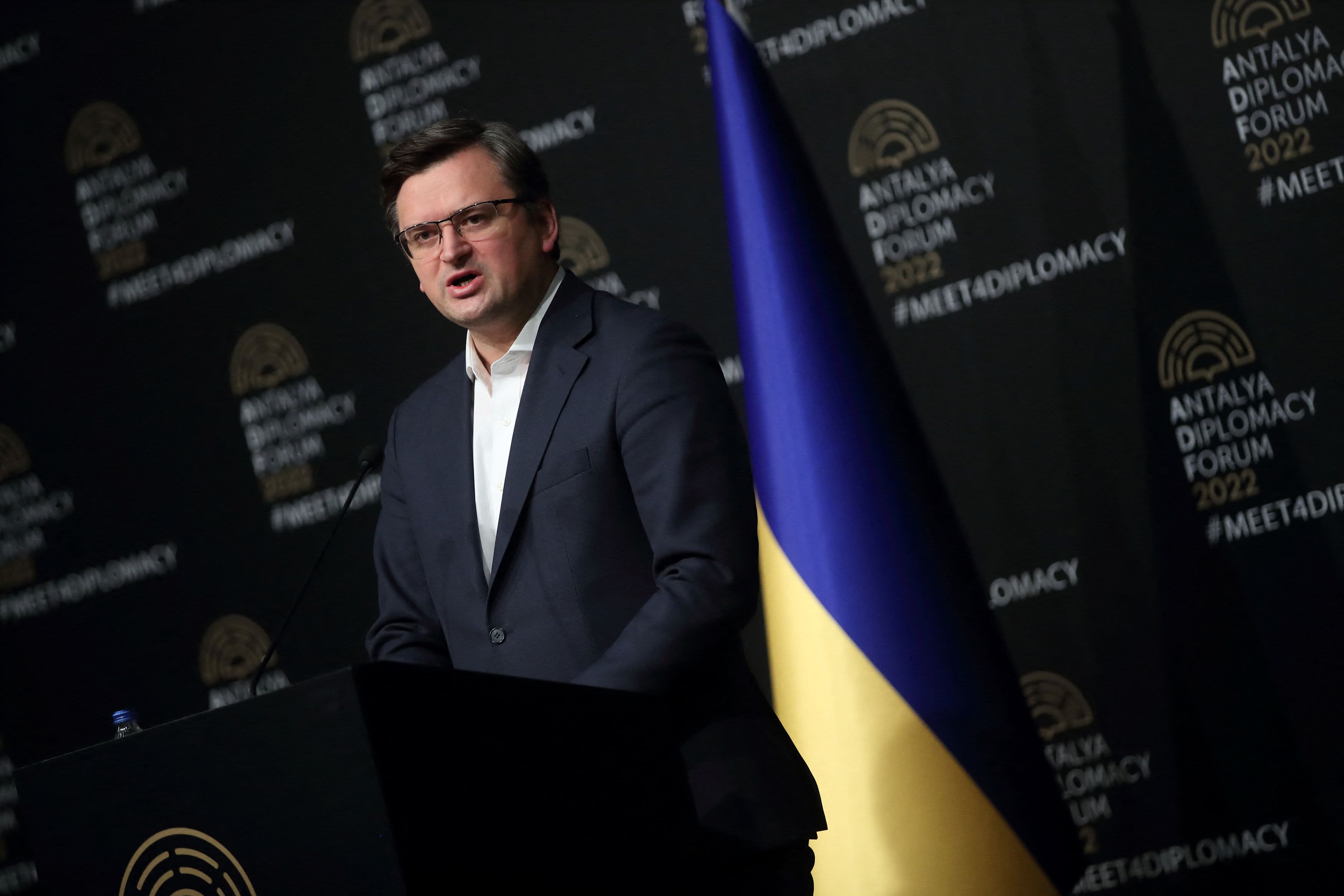 Ukraine foreign minister says Russian officials ‘live in their own reality’ after talks fail