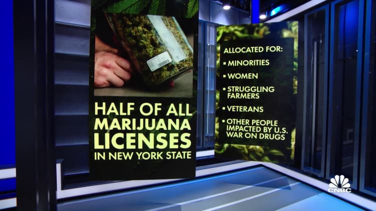 New York announces plan to get legal marijuana stores up and running