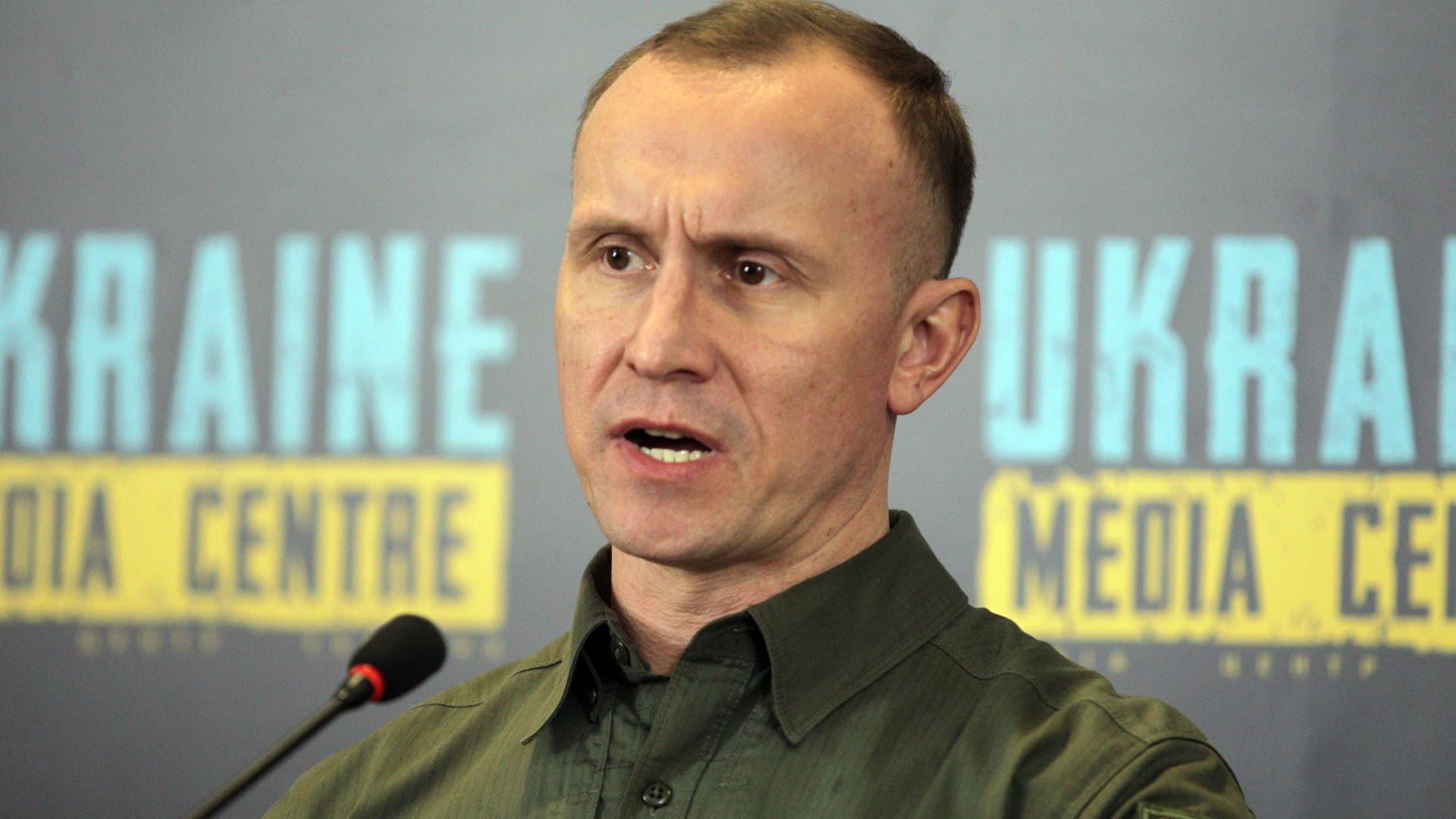 Chief of the Main Directorate of the National Police in the Kyiv region Andriy Nebytov commented on the inability of the Russian invaders to give a worthy rebuff to the armed forces of Ukraine, as well as commission of violent crimes and property theft by Russian soldiers in Kyiv's suburbs during a briefing in Kyiv, capital of Ukraine