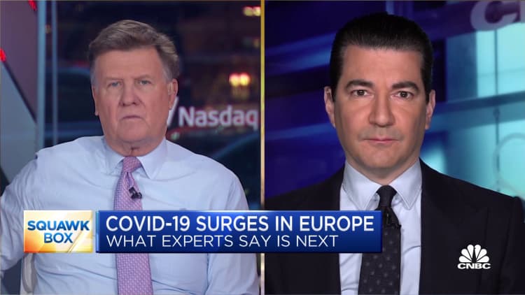U.S. will likely see Covid uptick, but not a major wave of infections, says Dr. Scott Gottlieb