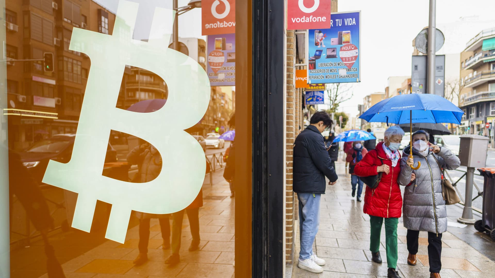 One in five adults has invested in, traded or used cryptocurrency, NBC News poll shows