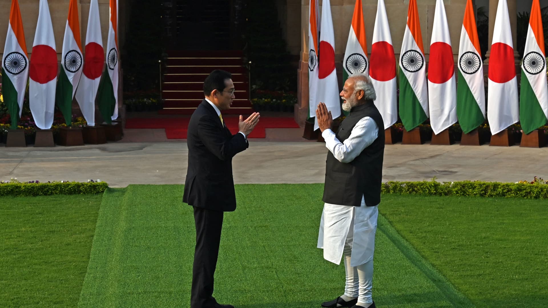الهند في مكان لطيف في صداقة كواد والصين وروسيا