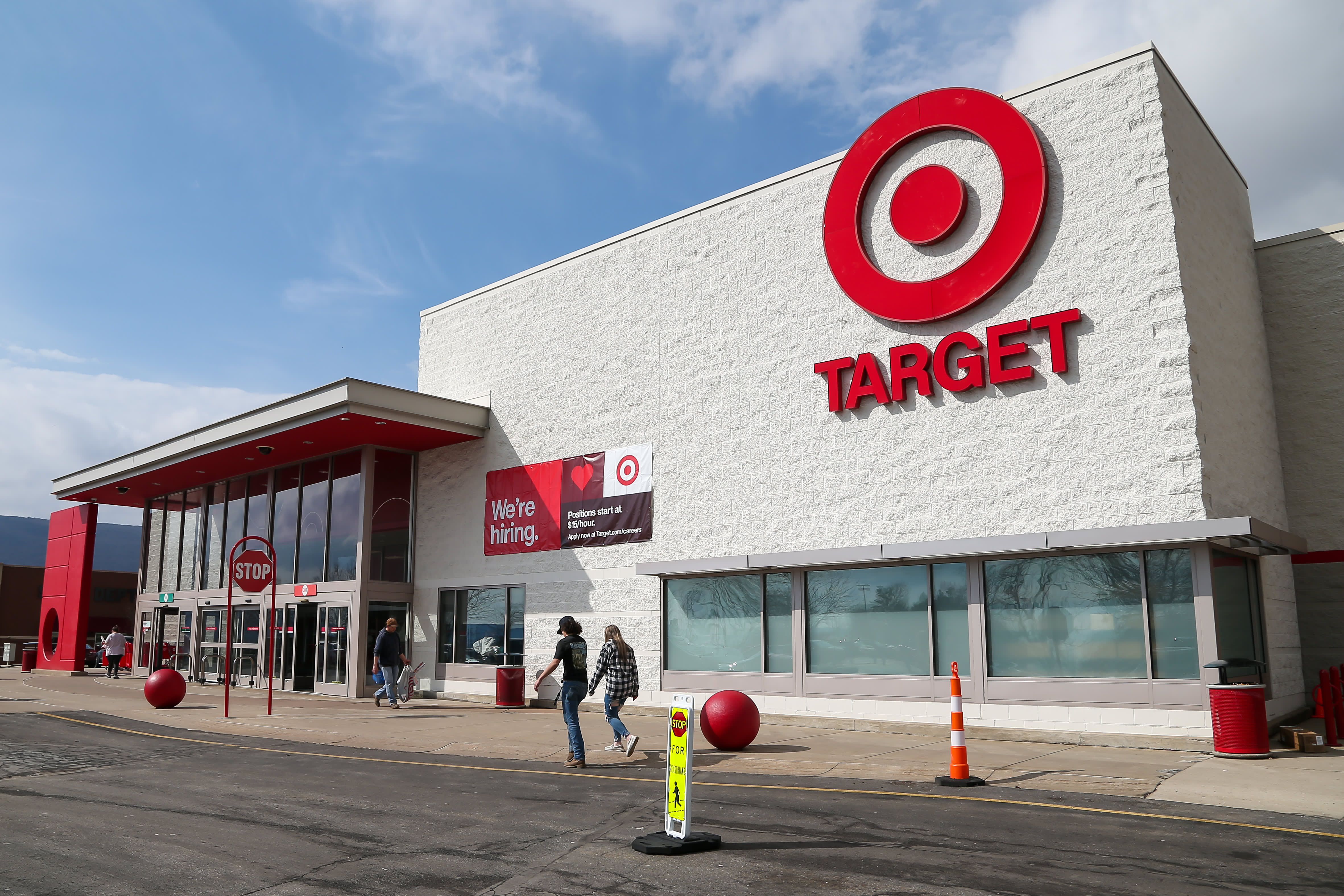 Target warns of squeezed profits from aggressive inventory plan