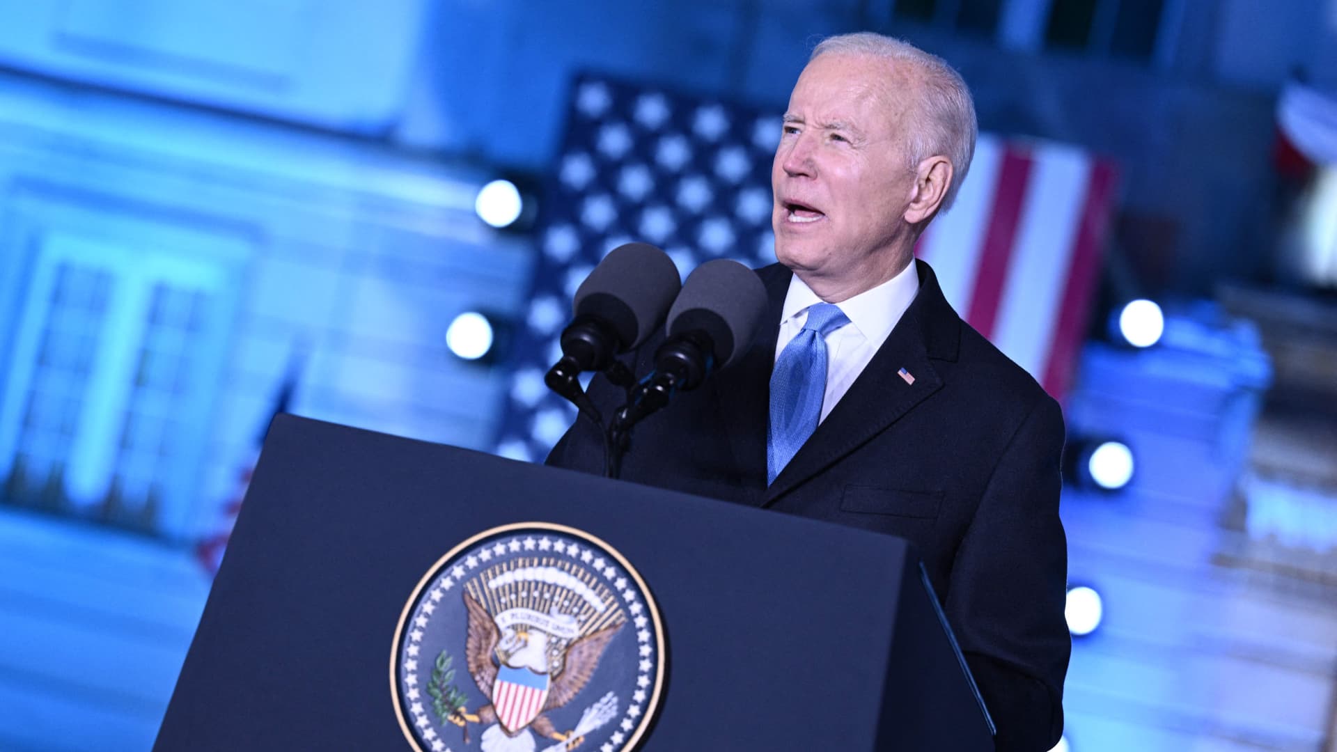 Biden says Putin 'cannot remain in power' in sweeping speech on Russian invasion of Ukraine