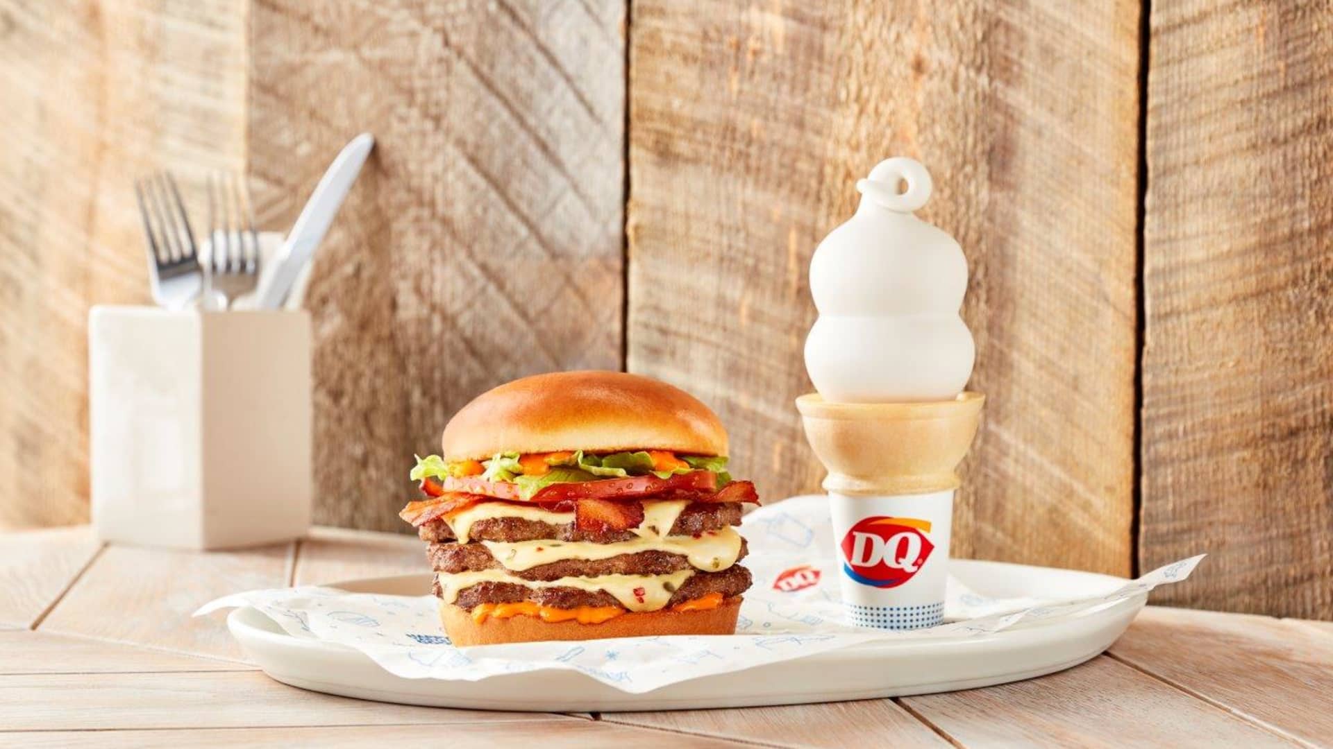 Dairy Queen launches Stackburger line as chain sees record sales in 2021 – CNBC