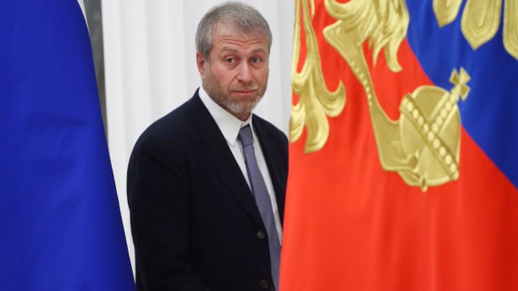 How Russia's billionaire oligarchs became a sanctions target